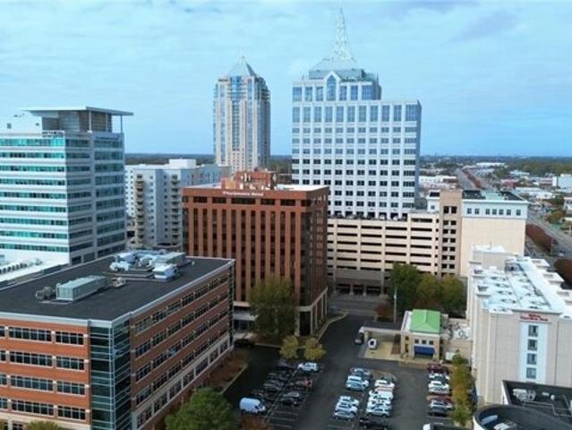 Condo for sale in Virginia