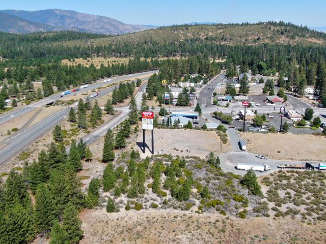 Property for sale in Weed, California