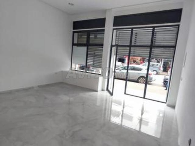 Local commercial vente à Rbat