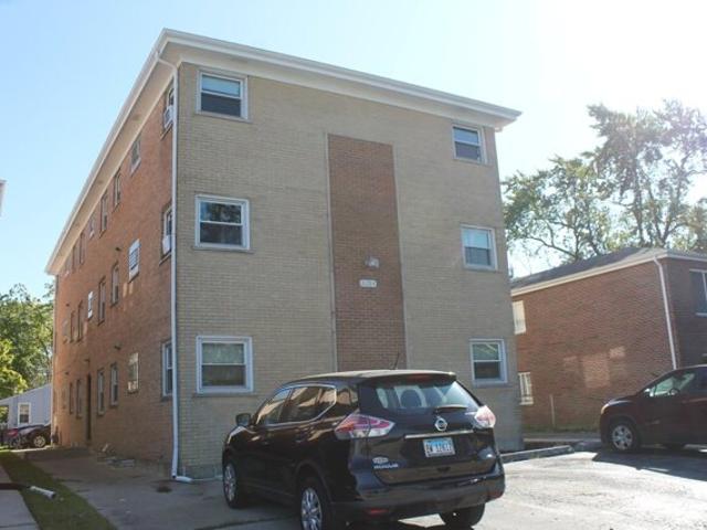 House for sale in Illinois