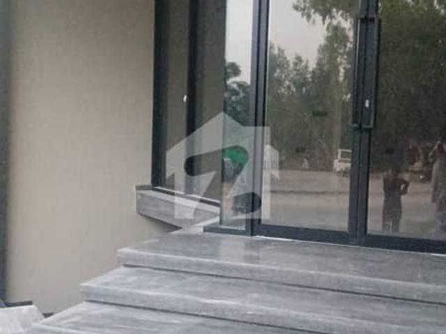 Building for rent in اسلام آباد, زون 1