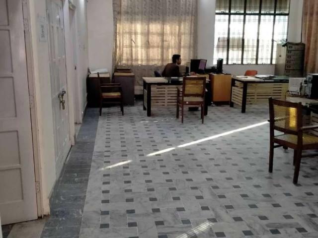 Commercial for rent in Gujranwala, Islamabad Capital Territory