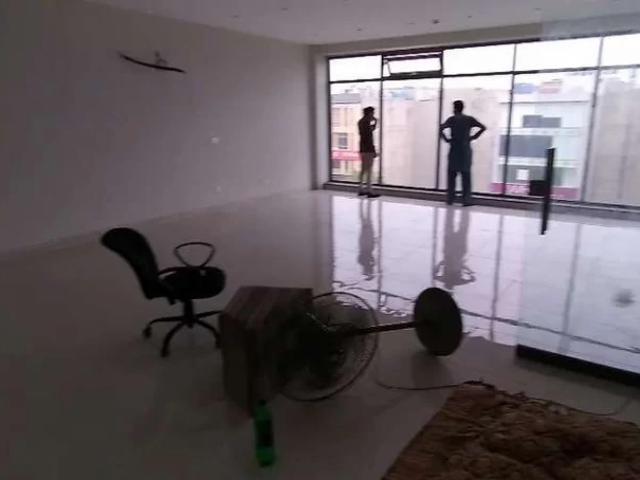 Commercial for rent in لاہور, لاہور ڈویژن