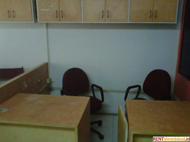 Commercial for rent in Ahmadabad, Gujarat