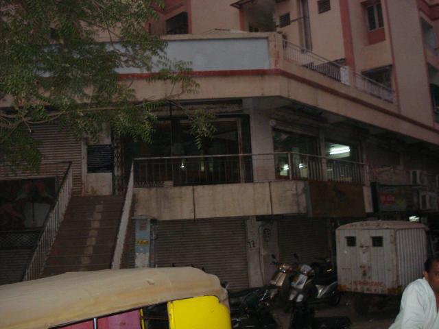 Commercial for rent in Ahmadabad, Gujarat