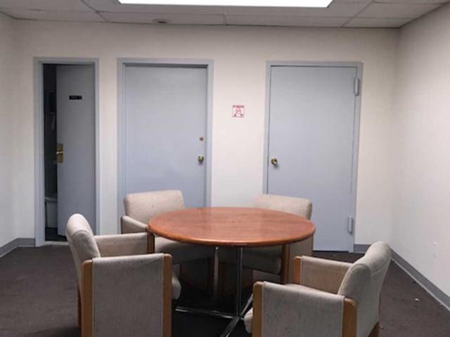 Commercial for rent in Bayside