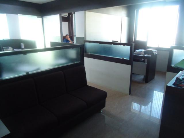 Commercial for sale in Ahmadabad, Gujarat