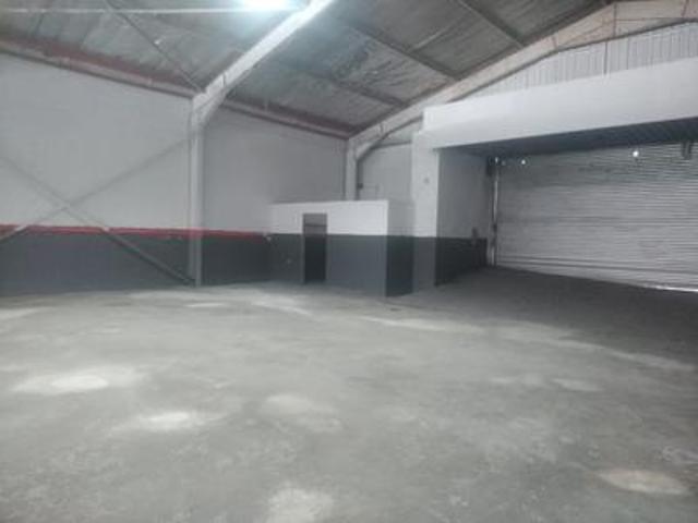 Commercial for rent in Seaview, Kwazulu-natal
