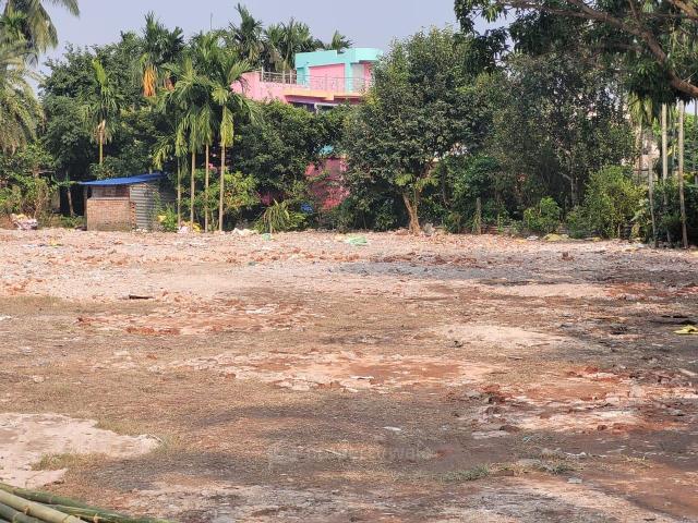 Land for rent in Calcutta, West Bengal
