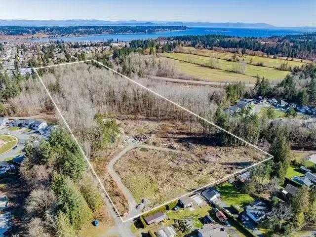 House for sale in Courtenay, British Columbia