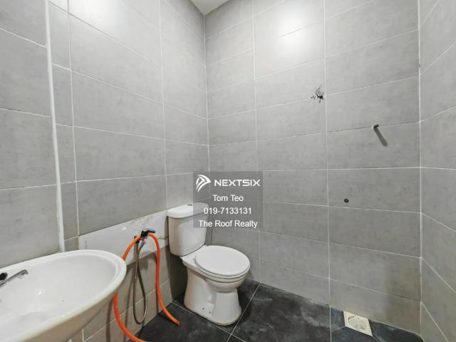 Shop for sale in Johor