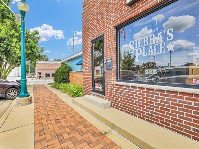 Commercial for sale in Douglas, Illinois