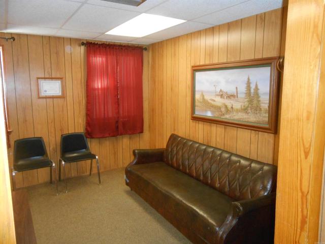 Commercial for sale in Clinton, Van Buren County