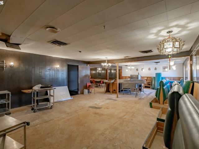 Commercial for sale in Oregonia