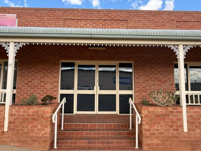 Office for rent in Parkes, New South Wales