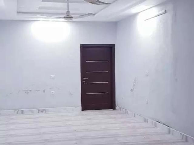 Commercial for rent in Gujranwala, Islamabad Capital Territory