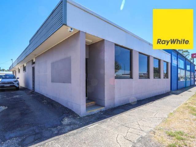 Retail for rent in Inverell, New South Wales