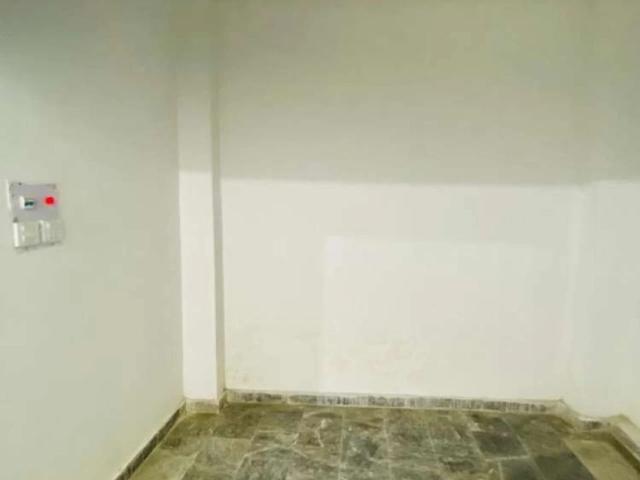 Commercial for sale in Johar Town, سمسانی کھوئی