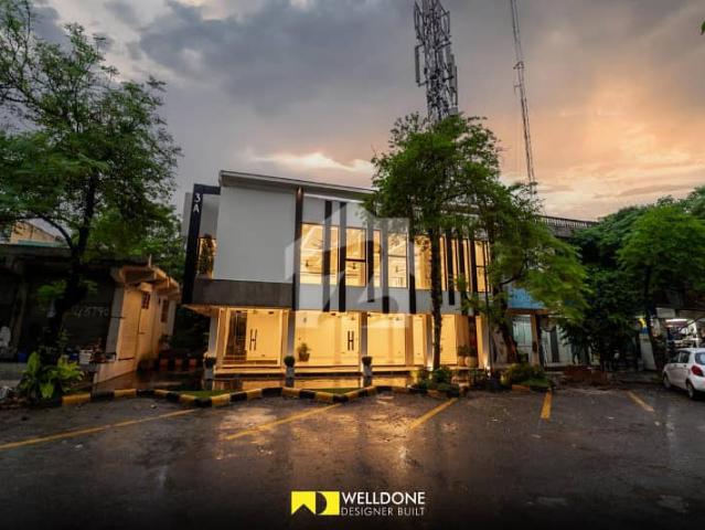 Building for sale in Islamabad