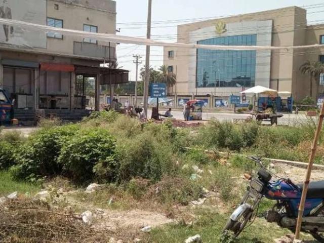 Land for sale in Faisalabad, Islamabad Capital Territory
