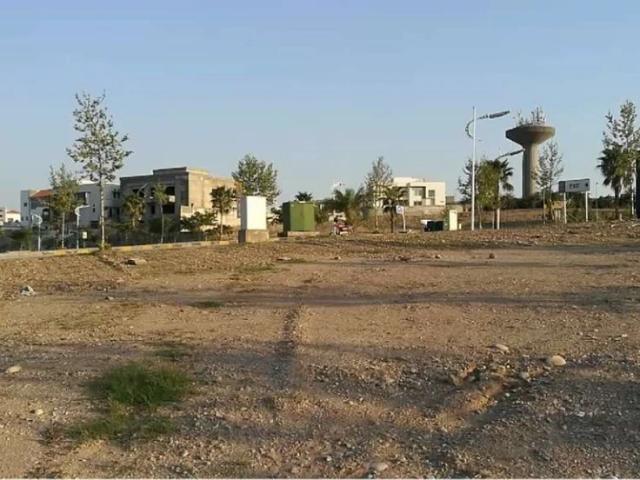 Land for sale in Islamabad