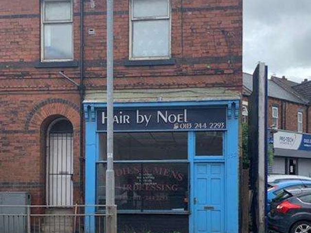 Commercial for rent in Holbeck, West Yorkshire