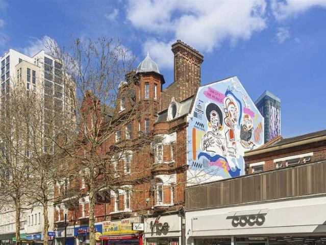 Commercial for sale in London Borough of Croydon, Greater London
