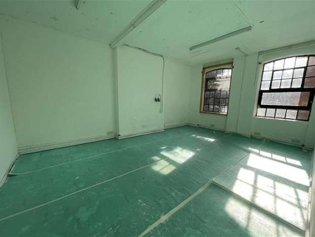 Commercial for rent in Hackney, Hackney