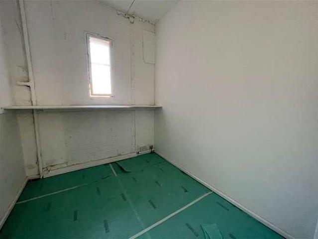 Commercial for rent in Hackney, Hackney