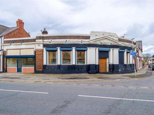 Commercial for sale in Clubmoor, Calderstones