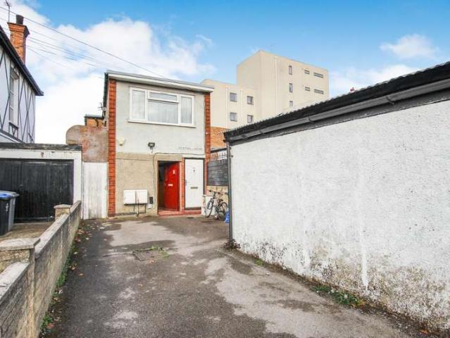 Commercial for sale in South Tokyngton, Greater London