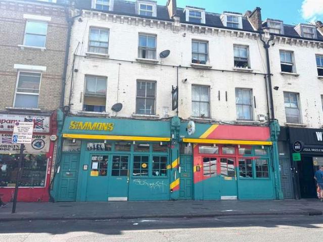 Commercial for rent in Kentish Town, Greater London
