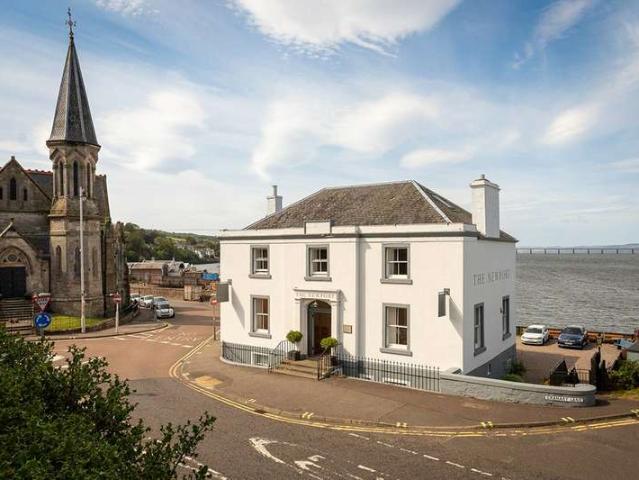 Commercial for sale in Newport-on-tay, Scotland