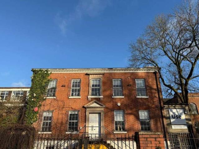 Commercial for rent in Chorlton-on-Medlock, Georgia