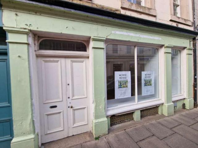 Commercial for rent in Maxwellheugh, Kelso
