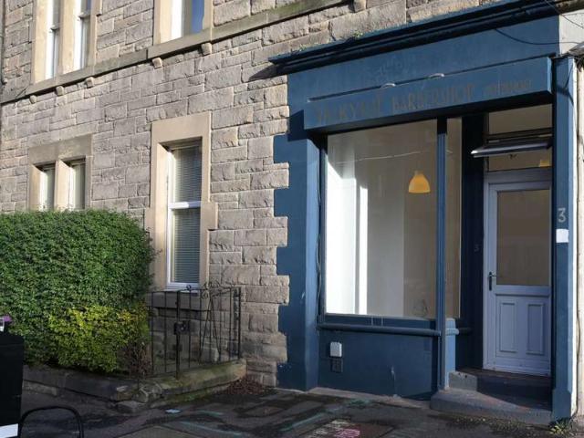 Commercial for sale in Meadowbank, Scotland