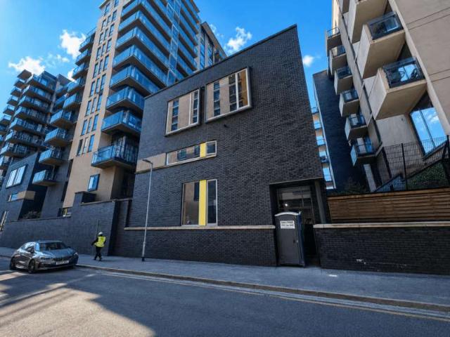 Commercial for rent in City Centre, Salford