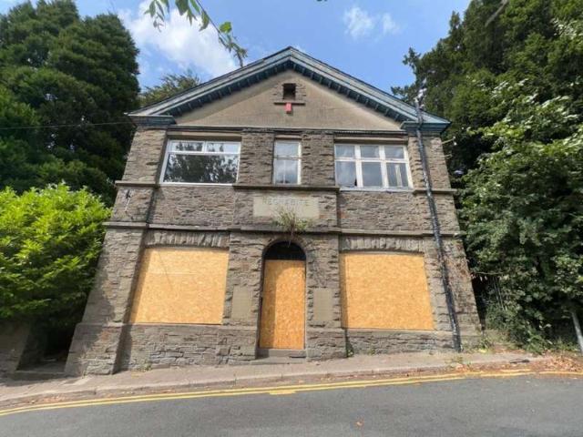 Commercial for sale in Abercarn, Wales