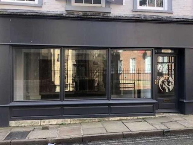 Commercial for rent in High Field, York