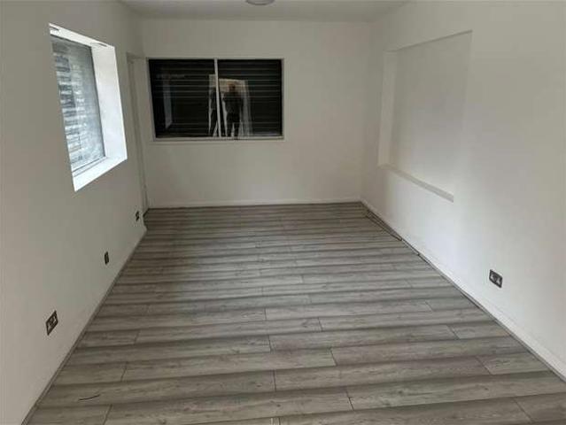 Commercial for rent in Bethnal Green, Greater London