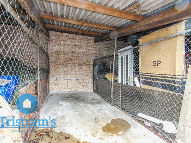 Commercial for rent in Caldermill, East Midlands