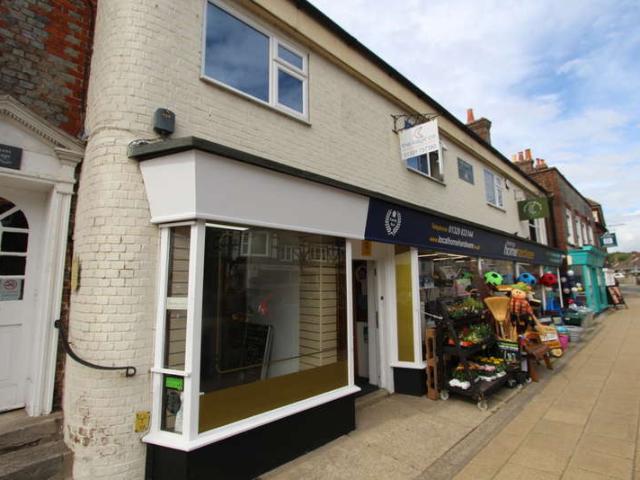 Commercial for rent in Wickham, Hampshire