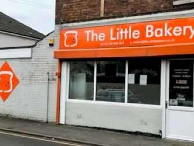 Commercial for rent in Crosby, Dragonby