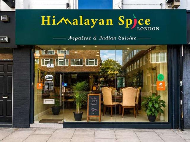 Commercial for rent in London Borough of Ealing, Greater London