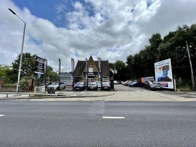 Commercial for sale in Carterhatch, Greater London