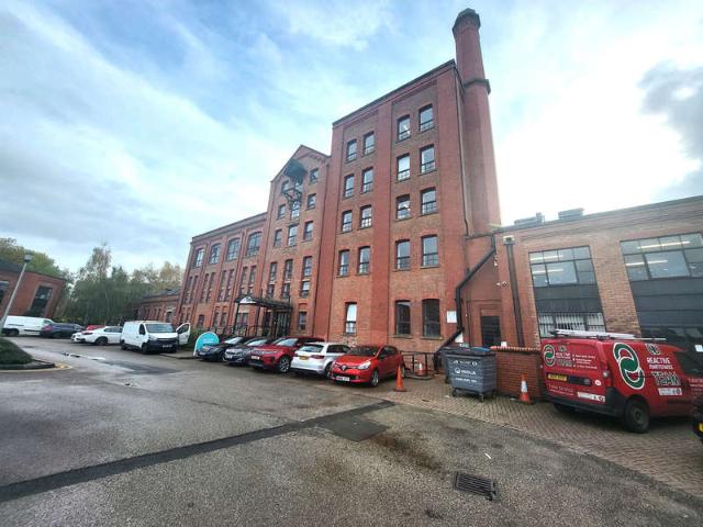 Commercial for rent in Old Trafford, Trafford Park