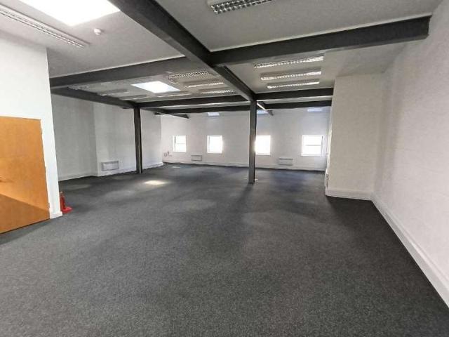 Commercial for rent in Keynsham, Bath And North East Somerset
