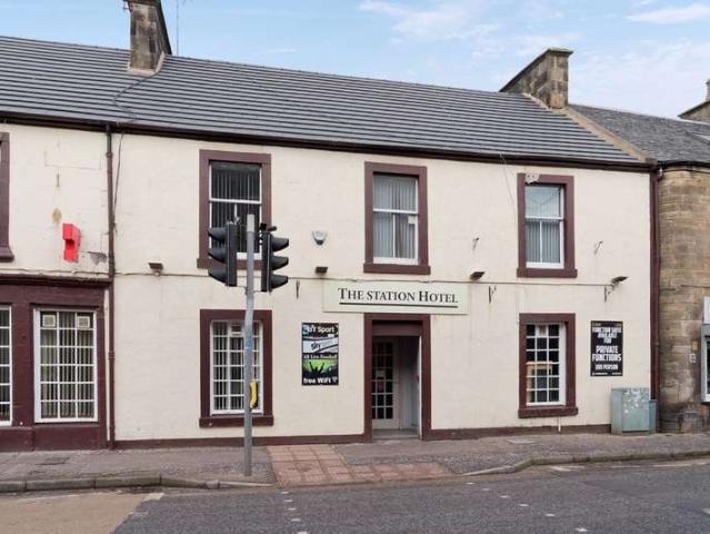 Commercial for sale in Newcastle, Leslie