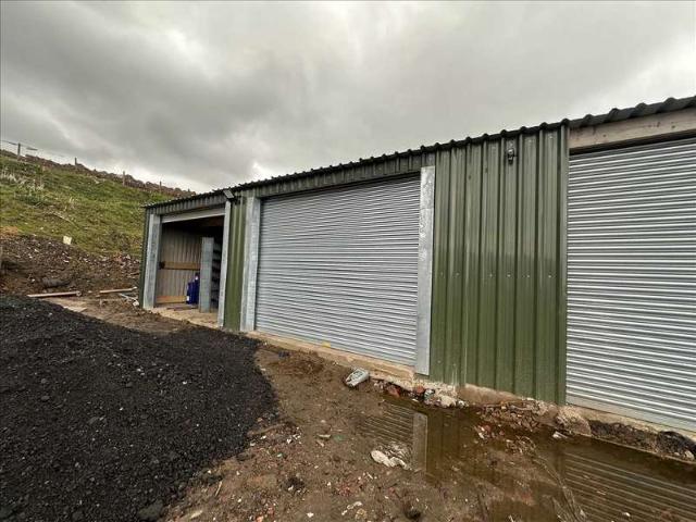 Commercial for rent in Wallsuches, Lee Bank