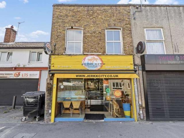Commercial for sale in Canning Town, Greater London